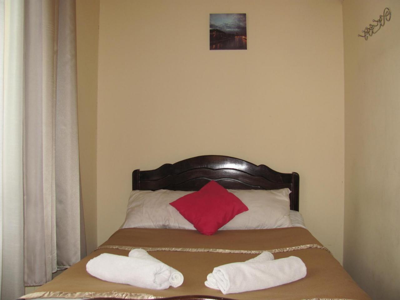 Lucky Travelers Room Тбилиси Екстериор снимка