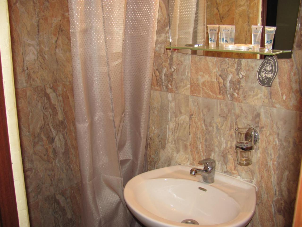 Lucky Travelers Room Тбилиси Екстериор снимка
