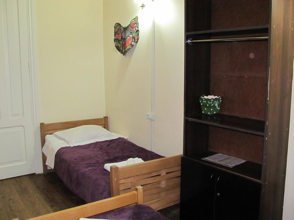 Lucky Travelers Room Тбилиси Екстериор снимка